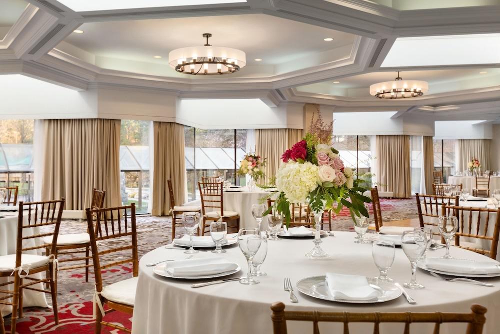 Hilton Boston Dedham Hotel Buitenkant foto